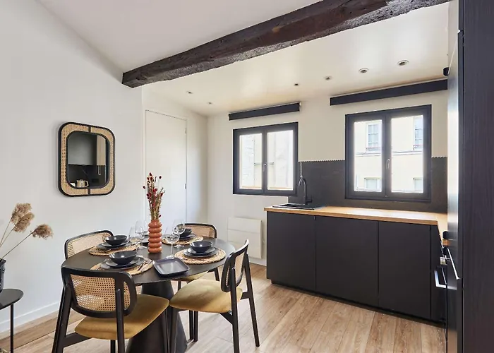 Apartment Le Marais By Studio Prestige