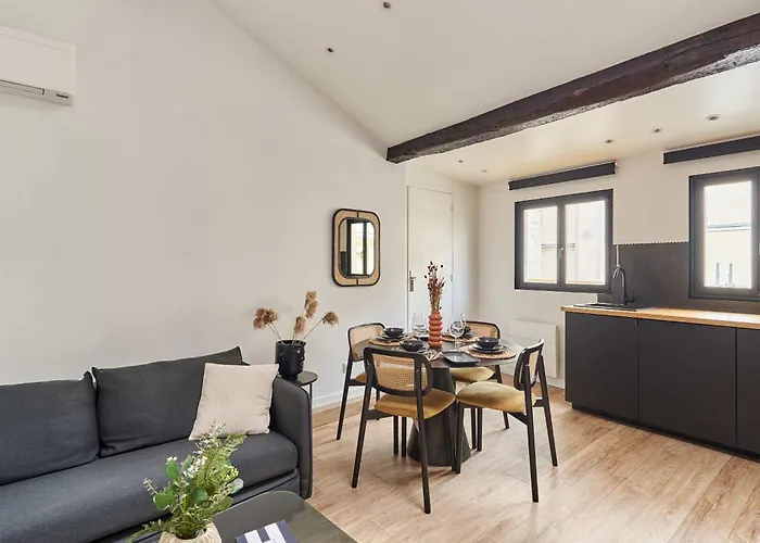 Apartment Le Marais By Studio Prestige